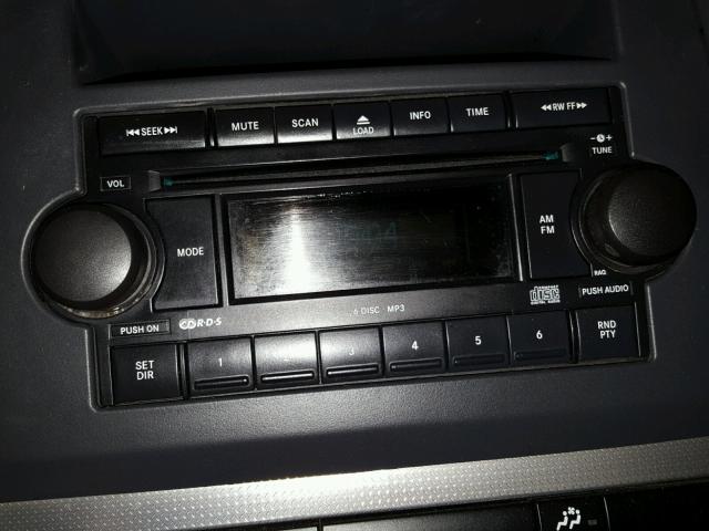 1J8HG48P87C591980 - 2007 JEEP COMMANDER GREEN photo 9