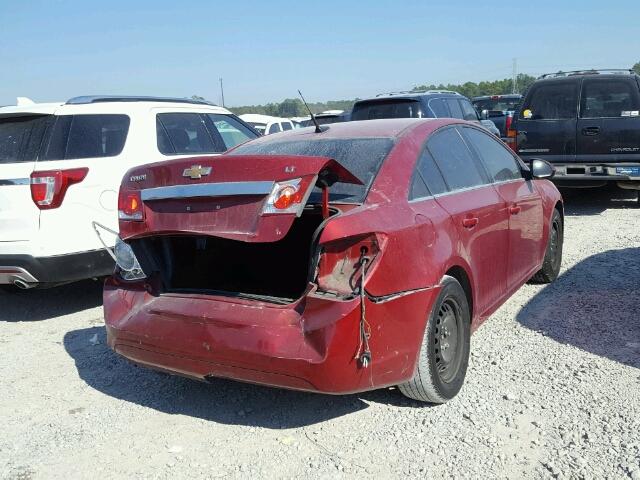 1G1PE5SB5D7136318 - 2013 CHEVROLET CRUZE LT RED photo 4