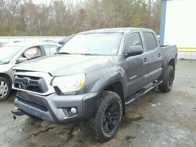 5TFJU4GN8FX078351 - 2015 TOYOTA TACOMA DOU CHARCOAL photo 2