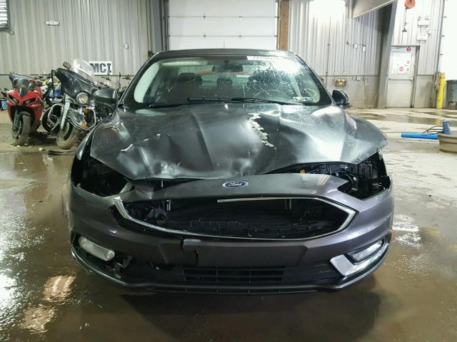 3FA6P0G77HR333838 - 2017 FORD FUSION S GRAY photo 9