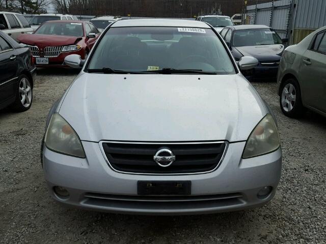 1N4AL11D52C227596 - 2002 NISSAN ALTIMA BAS SILVER photo 9