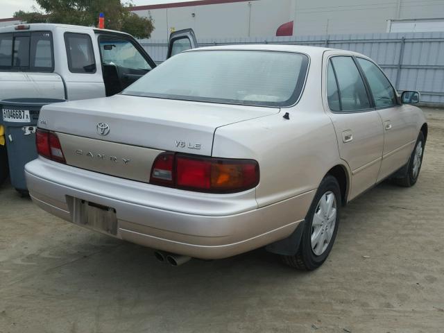 4T1BF12K8TU136705 - 1996 TOYOTA CAMRY LE BEIGE photo 4