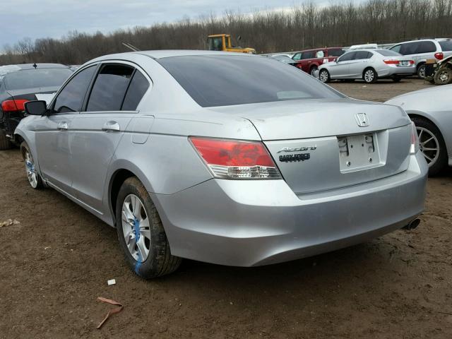 1HGCP26469A093615 - 2009 HONDA ACCORD LXP SILVER photo 3