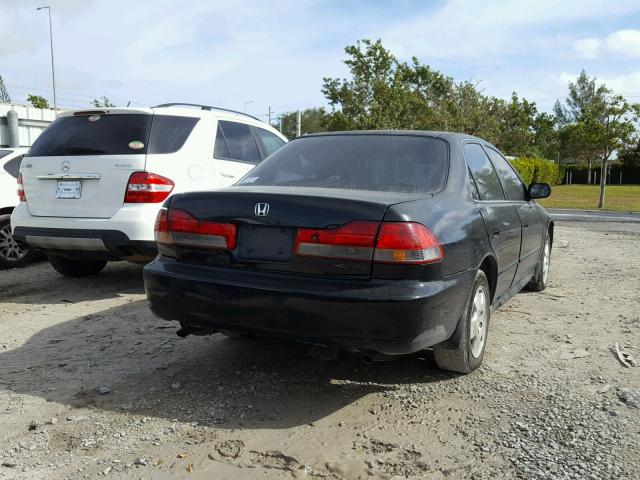 1HGCG16572A045775 - 2002 HONDA ACCORD EX BLACK photo 4