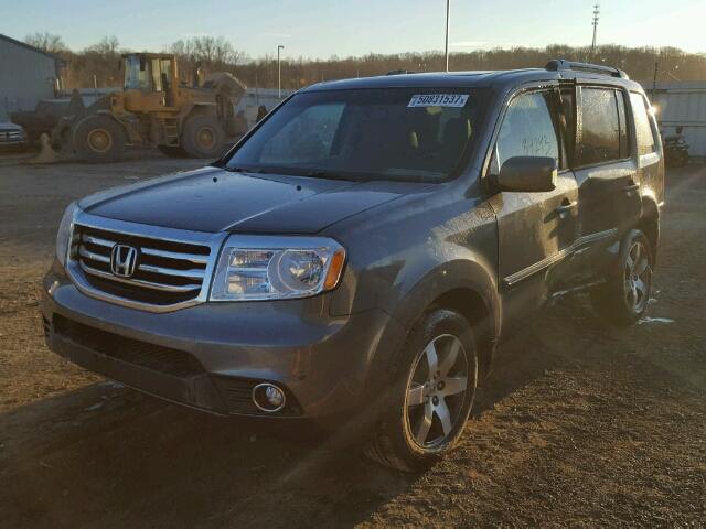 5FNYF4H93CB059710 - 2012 HONDA PILOT TOUR GRAY photo 2