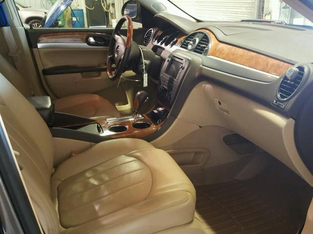 5GALRCED8AJ179580 - 2010 BUICK ENCLAVE CX BROWN photo 5