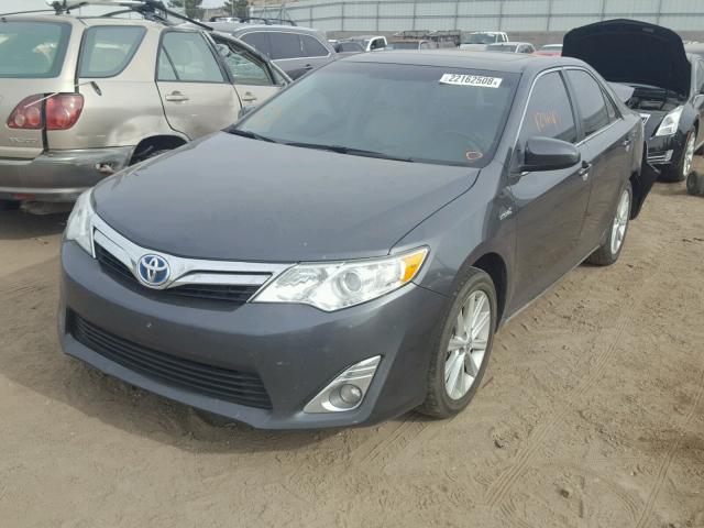 4T1BD1FK6CU054391 - 2012 TOYOTA CAMRY HYBR CHARCOAL photo 2