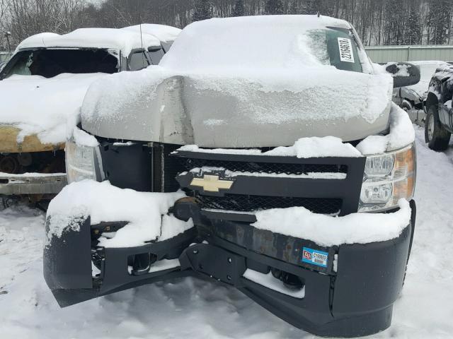 1GCEK14C37Z527112 - 2007 CHEVROLET SILVERADO SILVER photo 9