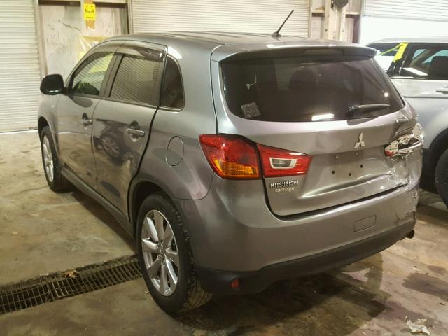 4A4AP3AU5FE016332 - 2015 MITSUBISHI OUTLANDER GRAY photo 3