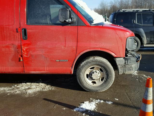 1GCGG25V661105199 - 2006 CHEVROLET EXPRESS G2 RED photo 9