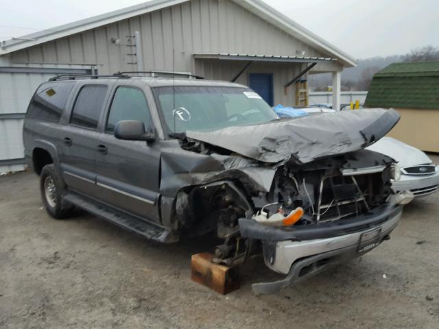 3GNGK26U22G234970 - 2002 CHEVROLET SUBURBAN K GRAY photo 1