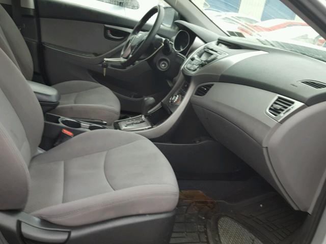 KMHDH4AE3DU866443 - 2013 HYUNDAI ELANTRA GL SILVER photo 5