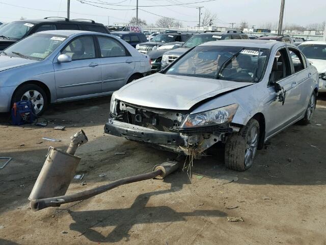 1HGCP2F89BA151922 - 2011 HONDA ACCORD EXL SILVER photo 2