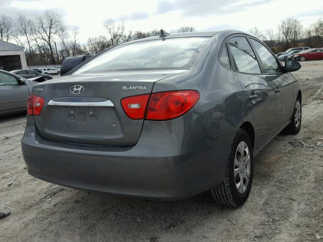 KMHDU4AD9AU926188 - 2010 HYUNDAI ELANTRA BL GRAY photo 4