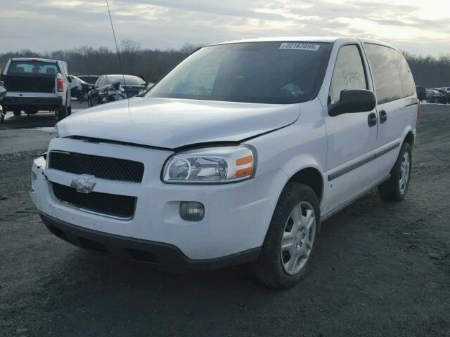 1GNDU23168D164077 - 2008 CHEVROLET UPLANDER L WHITE photo 2