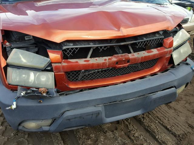 3GNEC13T73G133452 - 2003 CHEVROLET AVALANCHE ORANGE photo 9