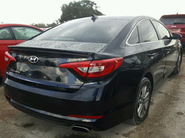 5NPE24AF7GH326305 - 2016 HYUNDAI SONATA SE BLACK photo 4