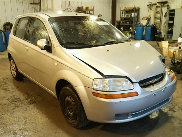 KL1TD66616B593209 - 2006 CHEVROLET AVEO BASE SILVER photo 1