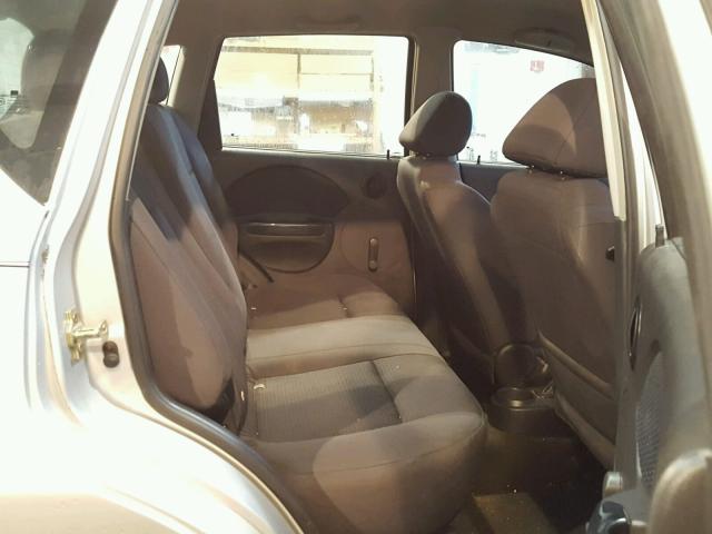 KL1TD66616B593209 - 2006 CHEVROLET AVEO BASE SILVER photo 6