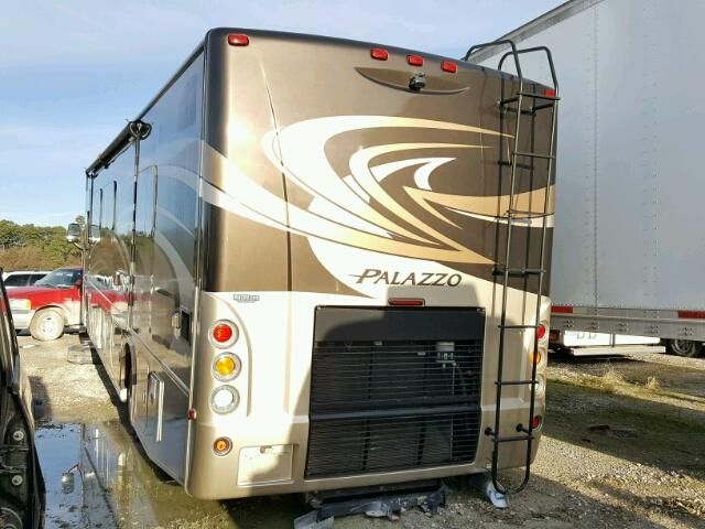 4UZACJDT6FCGT3744 - 2015 FREIGHTLINER CHASSIS XC ორფეროვანი ფოტო 3