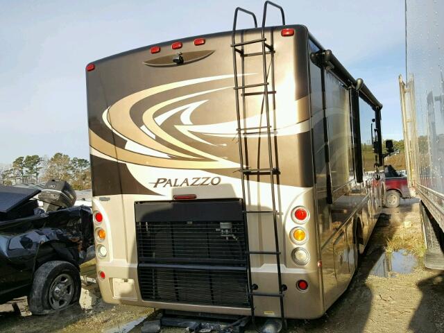 4UZACJDT6FCGT3744 - 2015 FREIGHTLINER CHASSIS XC ორფეროვანი ფოტო 4