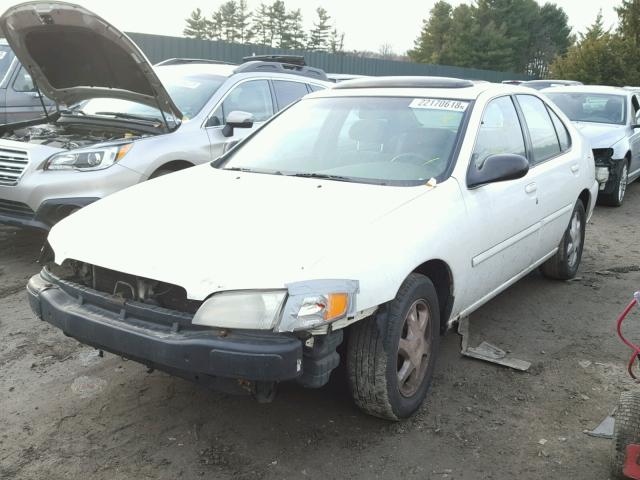 1N4DL01D4XC146457 - 1999 NISSAN ALTIMA XE WHITE photo 2