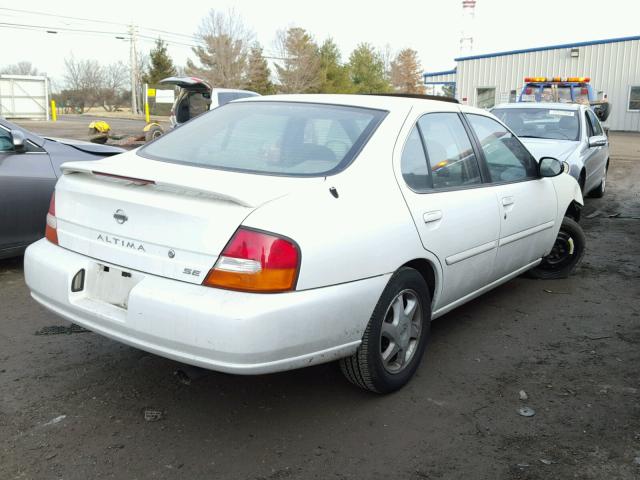 1N4DL01D4XC146457 - 1999 NISSAN ALTIMA XE WHITE photo 4