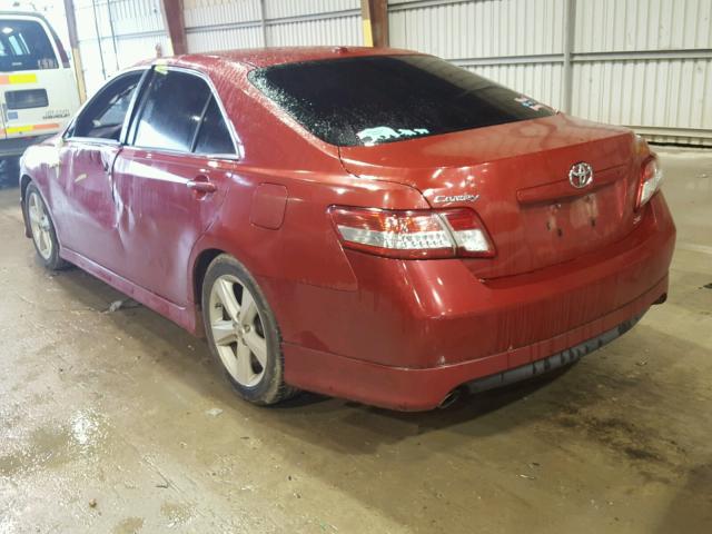 4T1BF3EK9BU593187 - 2011 TOYOTA CAMRY BASE RED photo 3
