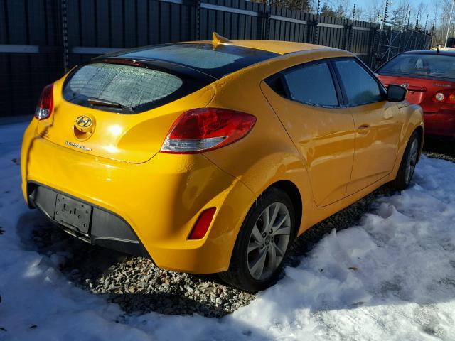 KMHTC6AD4GU275541 - 2016 HYUNDAI VELOSTER B YELLOW photo 4