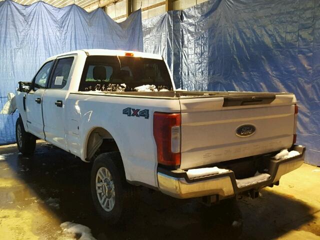 1FT7W2BT2HEE84641 - 2017 FORD F250 SUPER WHITE photo 3