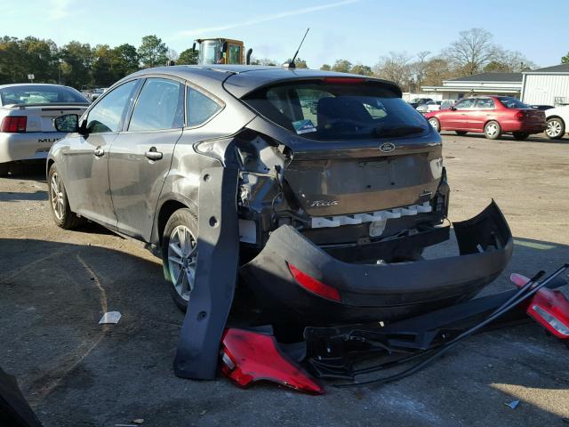 1FADP3K2XFL301403 - 2015 FORD FOCUS SE GRAY photo 3