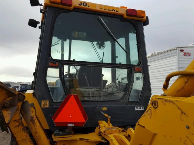 0000T0410BB712443 - 1984 JOHN BACKHOE YELLOW photo 6