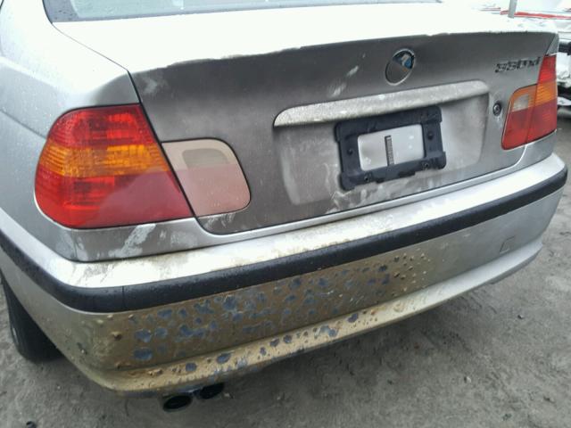 WBAEW53485PN37517 - 2005 BMW 330 XI SILVER photo 9