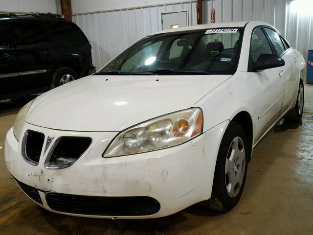 1G2ZG558564120381 - 2006 PONTIAC G6 SE1 WHITE photo 2