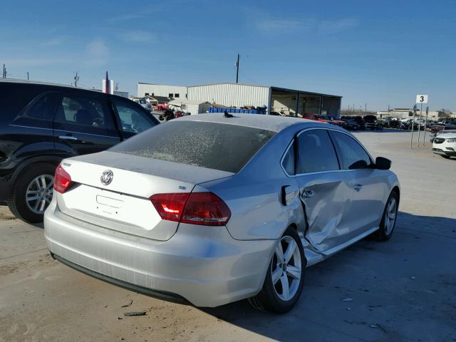 1VWBH7A31DC007253 - 2013 VOLKSWAGEN PASSAT SE SILVER photo 4