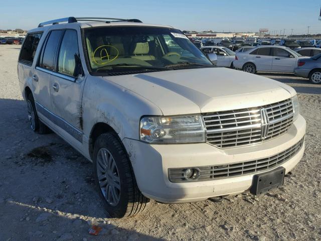 5LMFL28567LJ14437 - 2007 LINCOLN NAVIGATOR WHITE photo 1