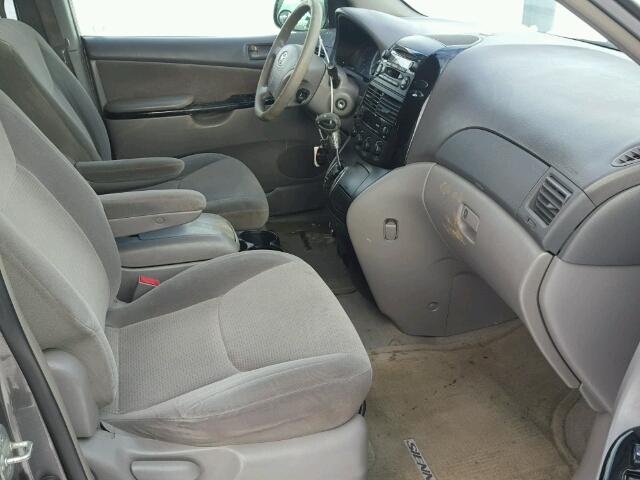 5TDZA23C74S056476 - 2004 TOYOTA SIENNA CE GRAY photo 5