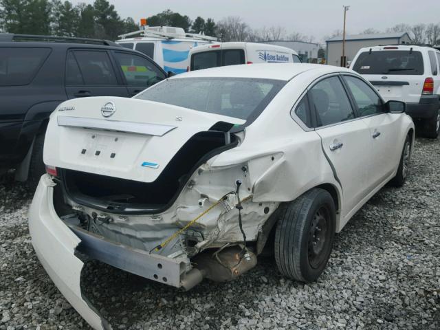 1N4AL3AP3DC223166 - 2013 NISSAN ALTIMA 2.5 WHITE photo 4