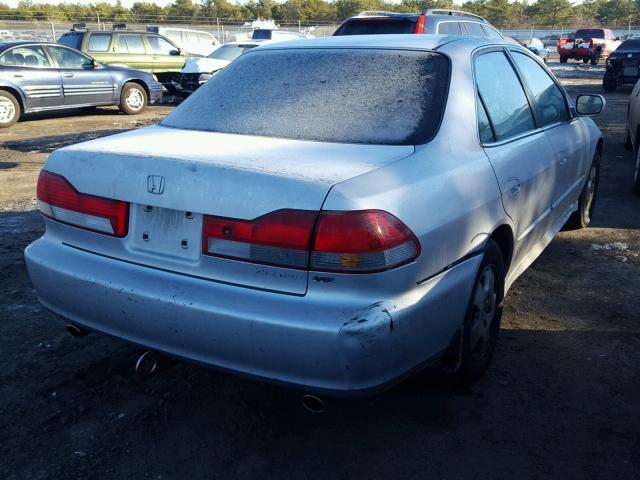 1HGCG16512A067240 - 2002 HONDA ACCORD EX SILVER photo 4