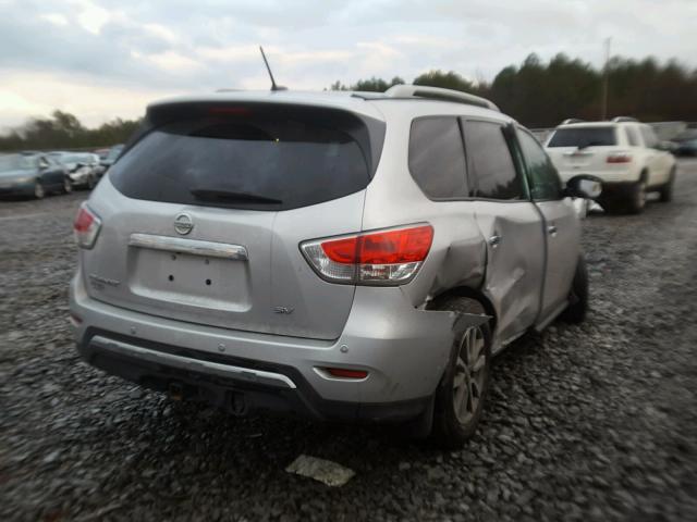 5N1AR2MN7FC620083 - 2015 NISSAN PATHFINDER SILVER photo 4