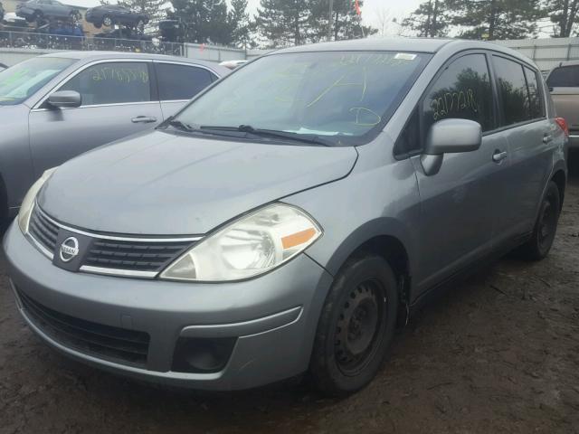 3N1BC1CPXAL412769 - 2010 NISSAN VERSA S GRAY photo 2