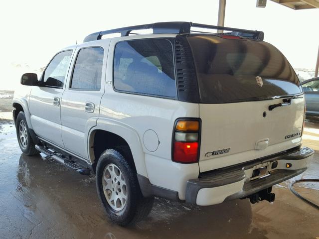 1GNEK13T95R223580 - 2005 CHEVROLET TAHOE K150 WHITE photo 3