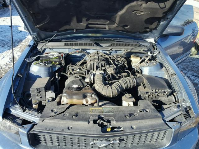 1ZVFT80N155232237 - 2005 FORD MUSTANG BLUE photo 7