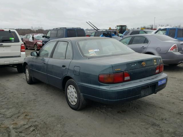 4T1BG12K7TU910682 - 1996 TOYOTA CAMRY DX GREEN photo 3