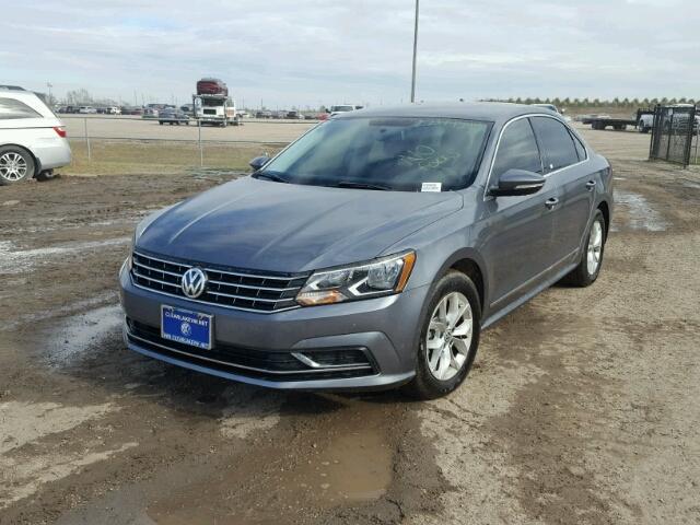 1VWAT7A32HC048698 - 2017 VOLKSWAGEN PASSAT S GRAY photo 2