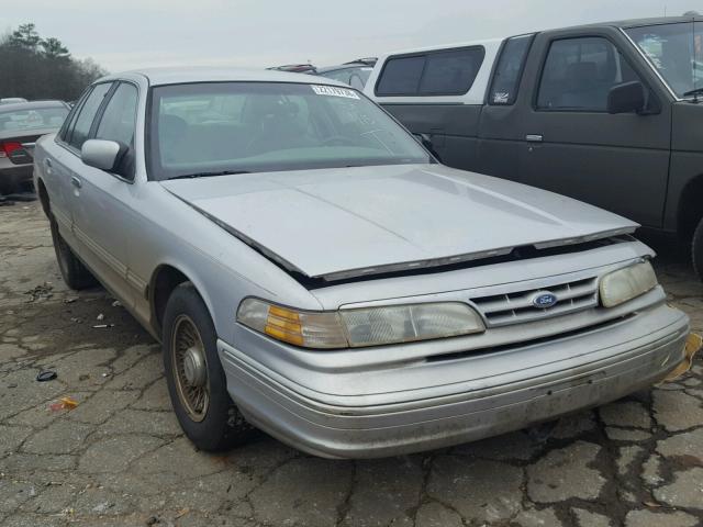 2FALP74W9TX210950 - 1996 FORD CROWN VICT SILVER photo 1