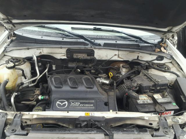 4F2YU07161KM21698 - 2001 MAZDA TRIBUTE DX WHITE photo 7