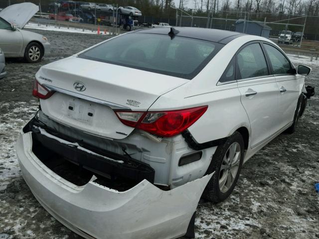 5NPEC4AC6CH324543 - 2012 HYUNDAI SONATA SE WHITE photo 4