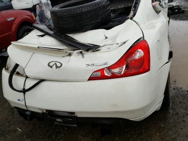 JNKCV64E98M116369 - 2008 INFINITI G37 BASE WHITE photo 9