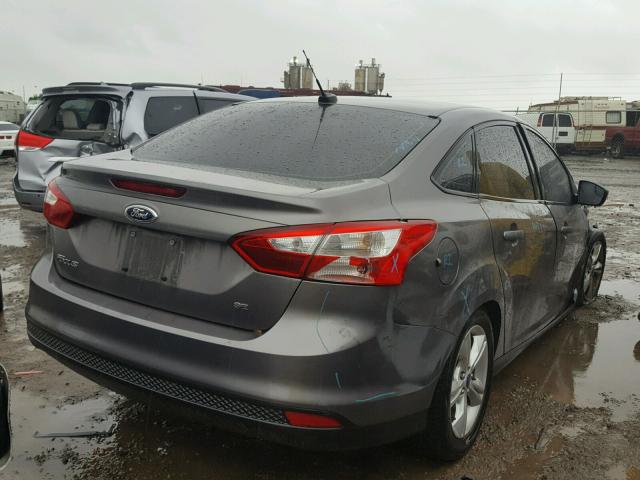 1FADP3F24EL287118 - 2014 FORD FOCUS SE GRAY photo 4